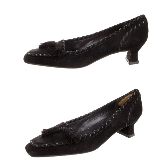 STUART WEITZMAN
Suede Tassel Accents Pumps size 7.5 N - Picture 1 of 12